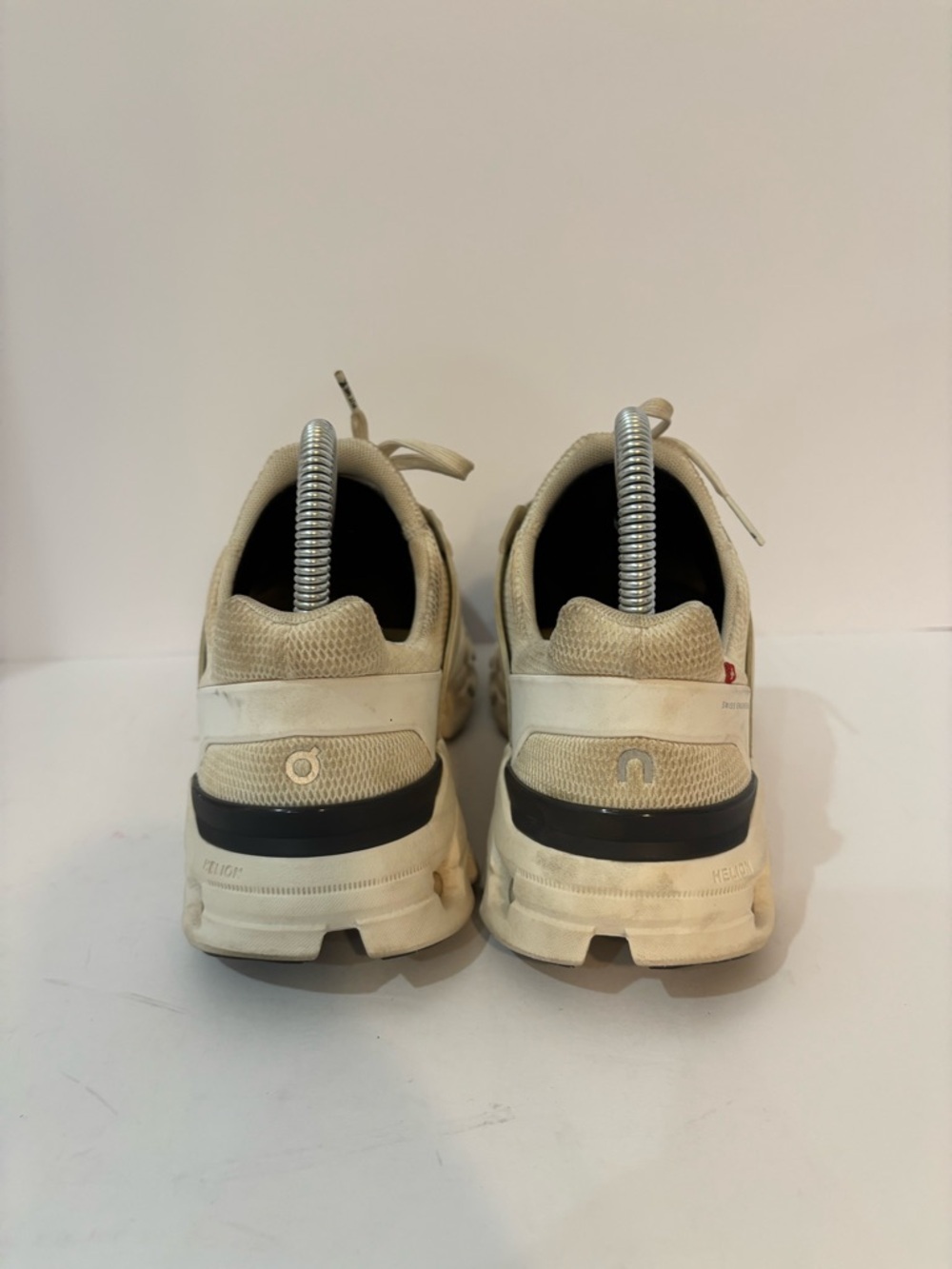 On Running Running Cloudnova Sneakers in Cream size 9.5 - Picture 4 of 9
